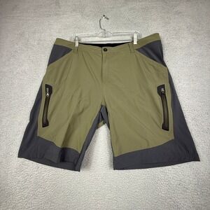 REI Mens Outdoor‎ Hiking Cargo Shorts Olive Green Size 40 Zip Pockets